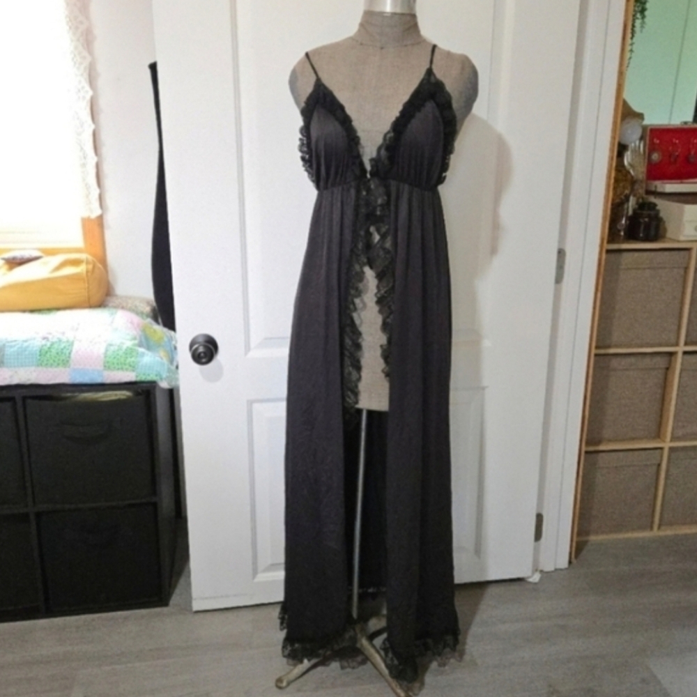 Vintage Erica Loren NY Black Lace Trim Nylon Nightgown, SIZE L